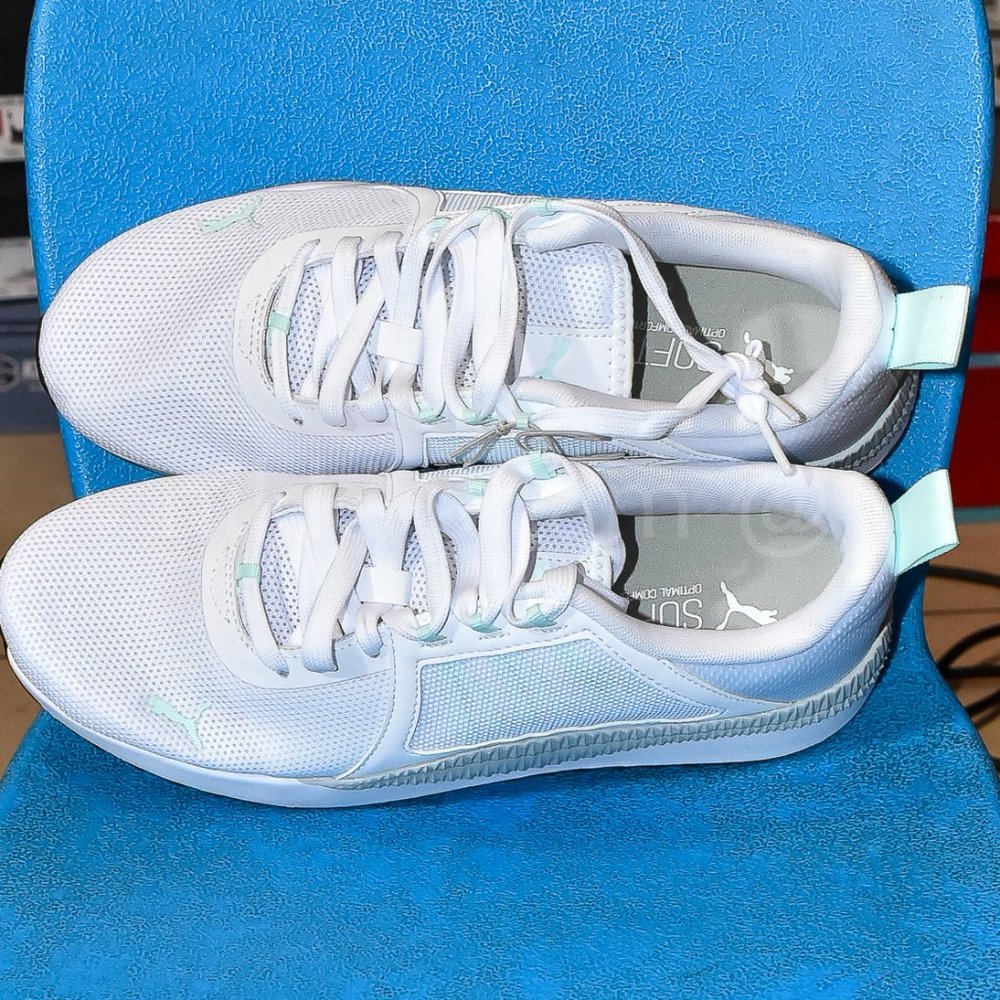 Brand new Puma ladies pacer net cage in white - Picture 6 of 7